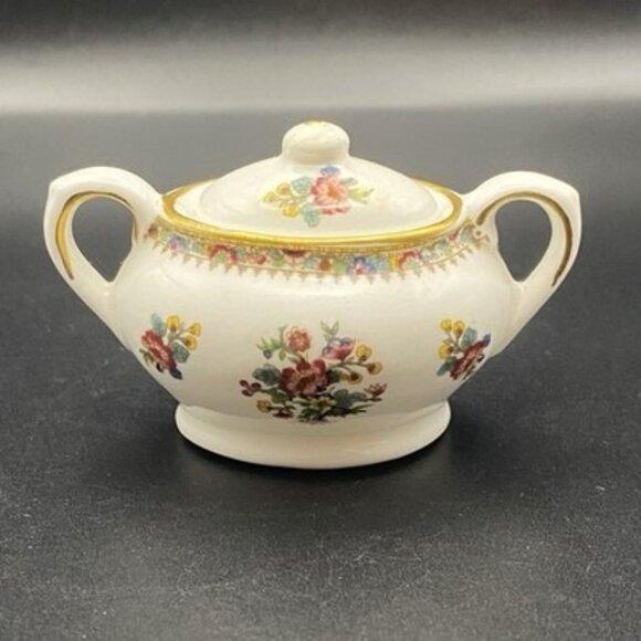 Coalport Other - Miniature Dollhouse Soup Tureen W/Lid 3" Coalport Ming Rose Bone China England